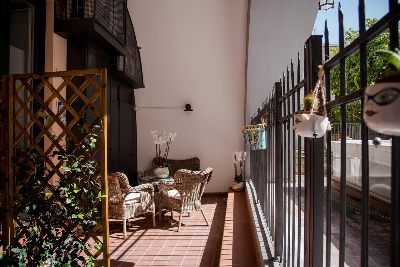 La Dimora Del Barone Bed & Breakfast Salerno Eksteriør bilde